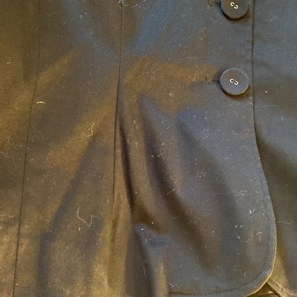Black jacket/ blazer with 3 button size 18W long sleeves in black.Lined - Picture 12 of 12